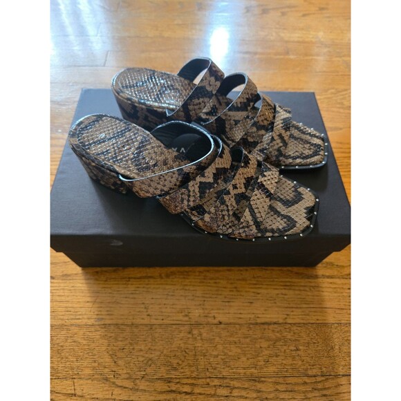 Freda Salvador Ingrid Square Toe Strappy Slide Sandal in Sage Snake Size 6M - Picture 5 of 9